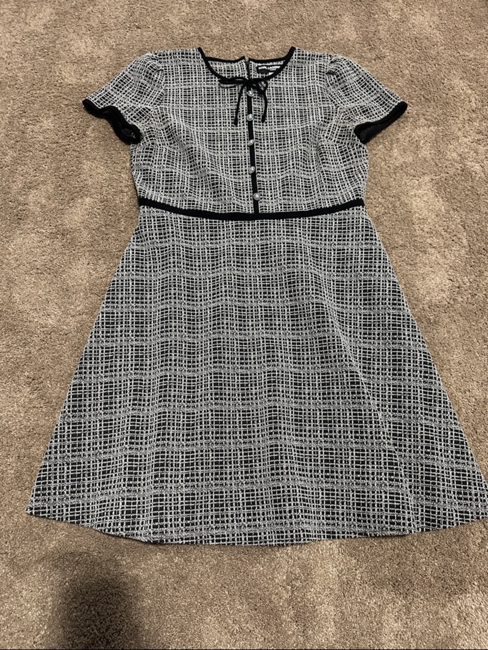 Black & White Textured Short Sleeve Fit-and-Flare Dress